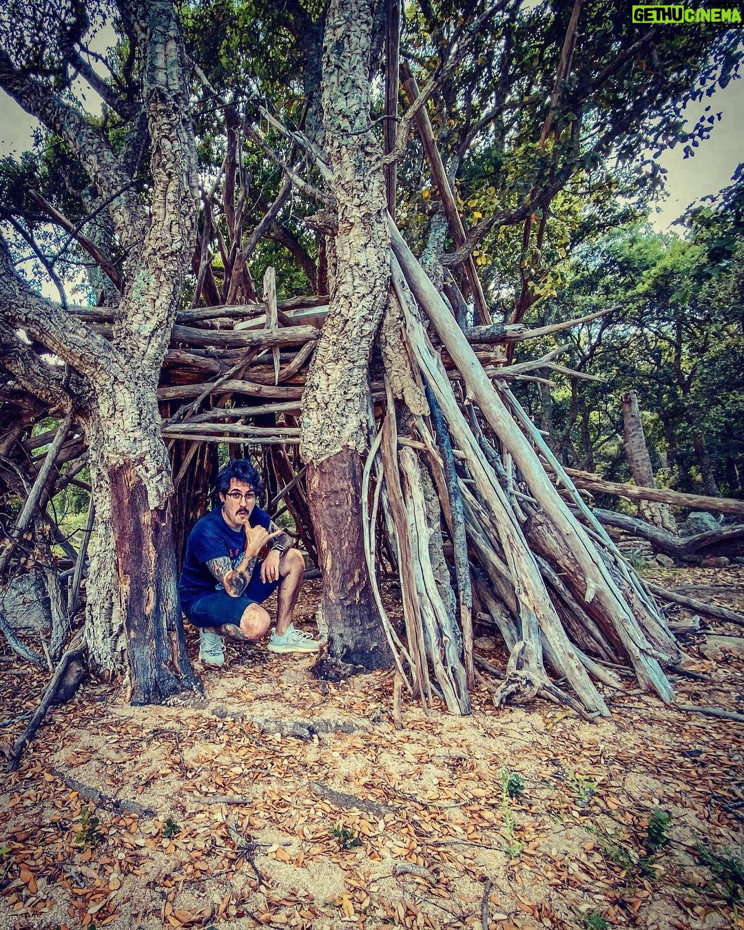 Ismael Prego Instagram - 🔎 How to leave society and live in the woods 🔜🦀