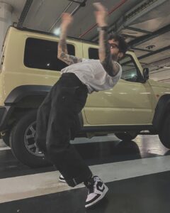 Ismael Prego Instagram - Tokyo Revengers in saba aparcaments