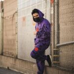 Ismael Prego Instagram – No recuerdo que los Uchiha vistieran así 🤔
Hoy os traigo un sorteo de la mano de @bershka y su nueva colección inspirada en Naruto! 

Podeis conseguir un pack de la colección y una tarjeta regalo de 100€.

Para participar:
– Sígueme y sigue a @bershka
– Deja tu comentario en el post diciendo a que te huele la foto y menciona a tu colega otaku que necesita una ducha urgentemente.
– Dale like a mi foto en la cuenta de @bershka
¡Suerte!🔥

Fotos by @adrisunner_co Konoha