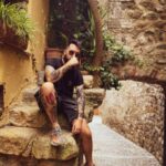 Ismael Prego Instagram - Me puse triste porque se me acaban las vacaciones pero luego recordé que soy youtuber.