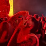 Ismael Prego Instagram – Cortarme las melenas, una colonoscopia y una cirugía ocular, conciertos, la velada, ponerle gafas a blacky cuando yo me las quito, unas elecciones, descubrir que soy un Ken y tengo una Mojo Dojo Casa House, Commander Masters, inventar al mago calipofresa con mi persona favorita, la MagicCon y valorar cada día más a toda la gente que me rodea.

Julio ha sido intenso, eh.