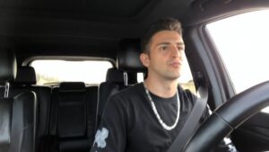 Issa Twaimz Instagram - sooooo it’s my birthday today and just keepin it real i don’t feel so great rn (which is why i forced myself to get up and film this lol) anyways...i just want you guys to know that i will be thankful for y’all forever. no matter how many times i fall like this i’m always gonna try to get back up period. so while i try i want you guys to try with me okay!!! :) causeee when i release a new song i need us to all be happy little bitches together MMMMMK!!! :) i love y’all, and thank you so much for still being here after so many years. ilysm -issa💕