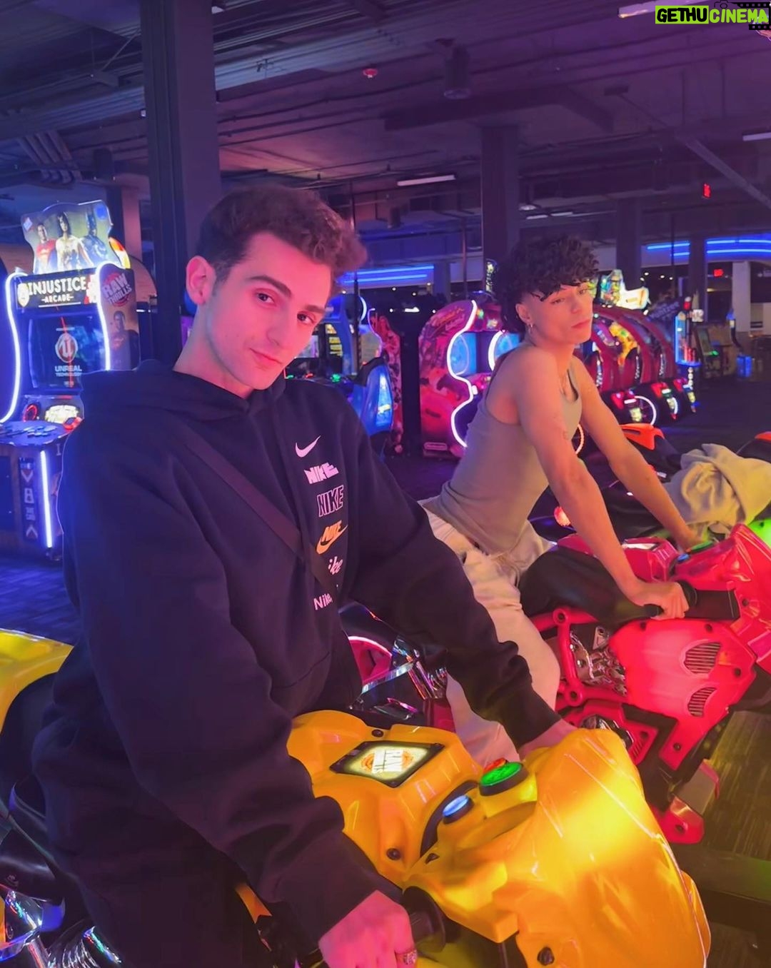 Issa Christopher Tweimeh Instagram - and here’s what you missed