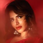 Iswarya Menon Instagram – Hey you, I love you 💋
Happy Valentine’s Day 😍
.
📸 @storiesbypreetham 
Mua @sharanyas_makeupartistry 
Hair @akila_hairstylist 
.
#valentines 🫶🏼