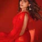 Iswarya Menon Instagram – It’s Valentine’s Day tomorrow 🥵💋
Do you have a valentine this year? Comment yes or no!
M curious to know 🤨
.
Creative Director & Cinematographer : @storiesbypreetham
.
MUA : @sharanyas_makeupartistry 
Hair : @akila_hairstylist 
.
#valentines ♥️