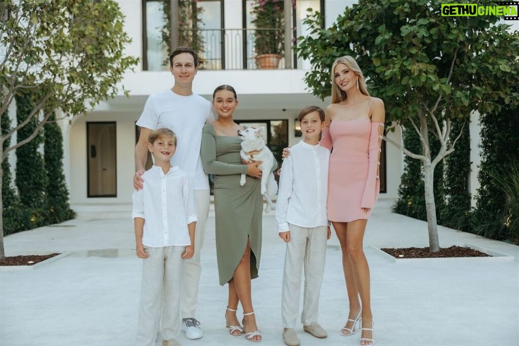 Ivanka Trump Instagram - Celebrated my birthday this weekend surrounded by friends and family. Here's to another year of great memories with my favorite people! ✨🎂✨ Miami, Florida