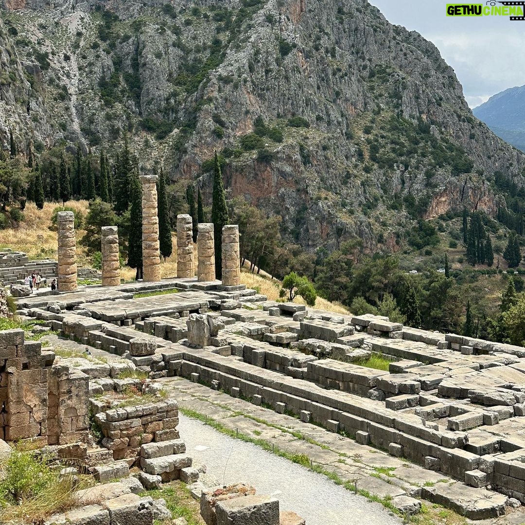 Ivanka Trump Instagram - “Know thyself” These were the words inscribed above the entrance of the Temple of Apollo in Delphi. Before asking any questions of the gods, the Oracle of Delphi demanded that travelers investigate themselves; encouraging self-reflection and self-awareness. The inscription, an essential principle for personal growth and wisdom, served as a reminder to those seeking guidance from the Oracle that true wisdom begins with understanding oneself ✨ Delphi, Greece