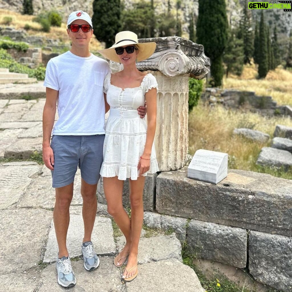 Ivanka Trump Instagram - “Know thyself” These were the words inscribed above the entrance of the Temple of Apollo in Delphi. Before asking any questions of the gods, the Oracle of Delphi demanded that travelers investigate themselves; encouraging self-reflection and self-awareness. The inscription, an essential principle for personal growth and wisdom, served as a reminder to those seeking guidance from the Oracle that true wisdom begins with understanding oneself ✨ Delphi, Greece
