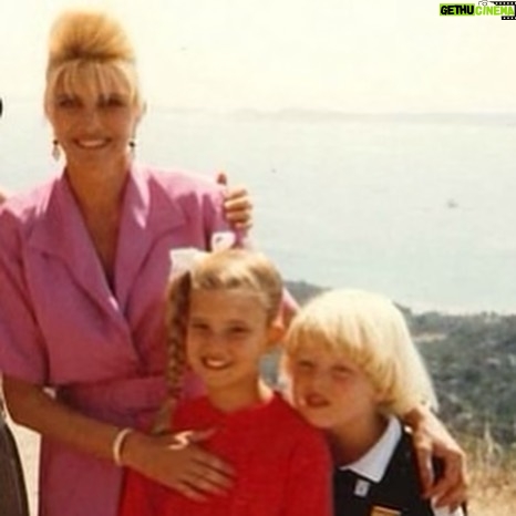 Ivanka Trump Instagram - Today would have been my mom’s 74th birthday. She was the funniest, smartest and most glamorous woman I knew. She lived each minute of her life to the absolute fullest. I miss the joy she brought into our lives and into the lives of so many. Happy Birthday, Mama ❤ Love you and miss you every day. xx