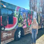 Ivanka Trump Instagram - On this Giving Tuesday, I joined @riperevival to distribute their beautiful, locally sourced fresh and nutritious produce to families in need in rural North Carolina. Wonderful organizations like this help revive communities through food and foster connectivity between America’s small farms and hungry families. 🥬 🌽🥛🍎🥕   Join me in supporting @riperevival on this #givingtuesday ⬇️  https://www.riperevivalmarket.com/pages/nonprofit Littleton, North Carolina