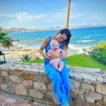 J.J. Watt Instagram – Koa’s first vacation. 

(QUICKLY learned that vacations are no longer vacations for the parents 😂🤦🏼‍♂️)

🏝️