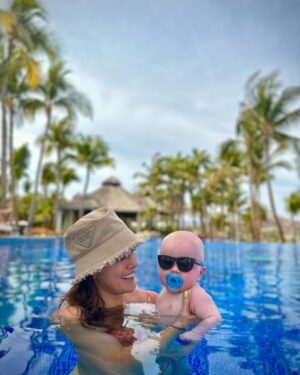 J.J. Watt Instagram - Koa’s first vacation. 

(QUICKLY learned that vacations are no longer vacations for the parents 😂🤦🏼‍♂️)

🏝️
