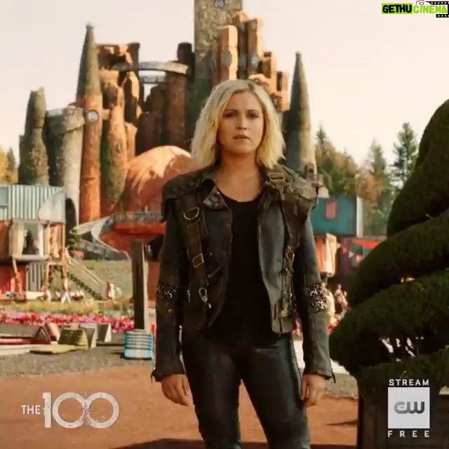 JR Bourne Instagram - Hoping y’all find peace in tonight’s episode. #Repost @cw_the100 ・・・ They don't want to fight. New episode tonight at 9/8c! #The100