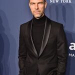 JR Bourne Instagram - #fbf to @amfar Gala in NY where we got to hear the amazing @charlieputh and I got to, for a moment, think we had much in common thanks to @micahmarcus and his tasteful styling. Alas... after asking around, Charlie was indeed NOT singing “been runnin round runnin round runnin round with a turtle on my neck” Just ask #amfar 📷 Getty Images #happyvalentinesday