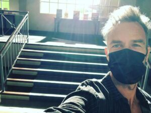 JR Bourne Instagram - Felt very at home working on @delpy.julie new show @onthevergenetflix 
Especially this particular day!

#teenwolftrivia

Streaming now @netflix 
#OnTheVerge