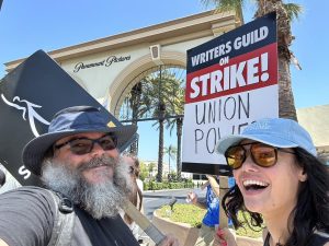 Jack Black Instagram - Look who I saw at the SAG/WGA strike! UNION STRONG!!