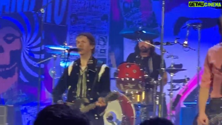 Jack Black Instagram - “Through service, art becomes a catalyst for social change.” - @theartofelysium #Nirvana #Beck #StVincent #BenefitConcert #DavidBowie