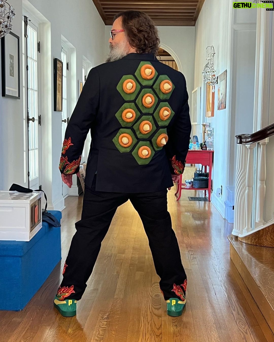 Jack Black - 4.4 Million Likes - Super Mario Fashion design by @daynapinkthings