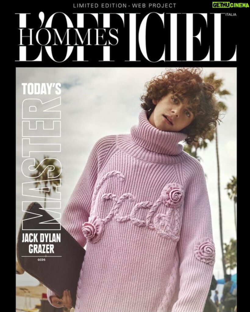 Jack Dylan Grazer Instagram - @lofficielhommesitalia Limited Edition - Web Project. • • • “Icon @jackdgrazer ” in @gcdswear @fendi @moschino @calvinklein @ripndip Editor in chief @giampietrobaudo Photographed by @nihatodabasiofficial Fashion by @orettac Interview by @simonevertua Grooming @sonialeeartistry using @oribe Photo assistant @kinseyball @dogcan.art Production @mpunto_comunicazione @platformprteam