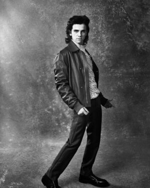 Jack Dylan Grazer Instagram - Time travel with me
@flauntmagazine 

Cover & Feature:
Photographer: @InstaMaxMonty
Stylist: @MrMontyJackson wearing 

#BOSSxjustinteodoro @BOSS 

Groomer: @HeyAnnaBee at 
PR @platformprteam

Video:
Video by @MattieMonty
Music @joseph_reuben
#RobsGarage 
Link in bio