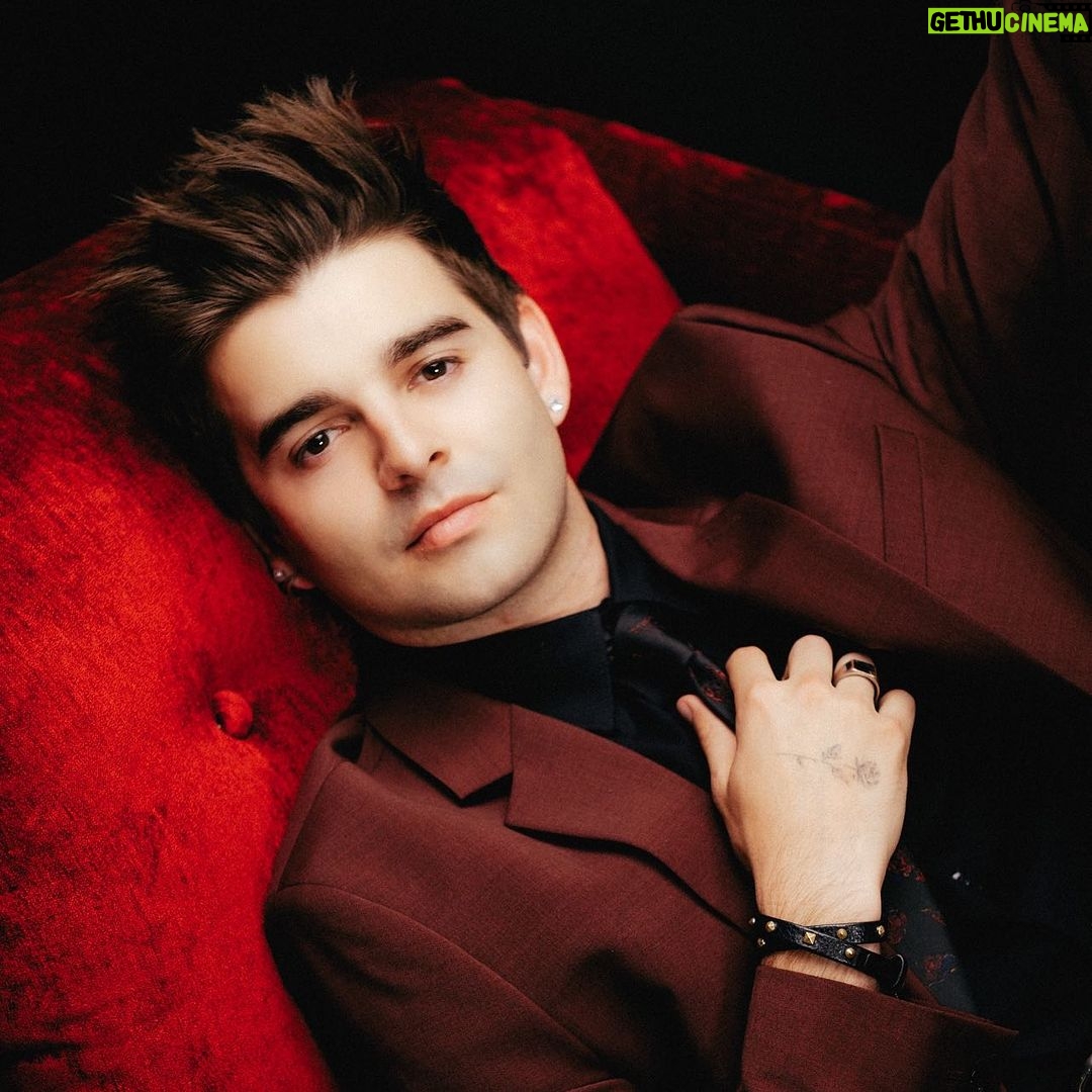 Jack Griffo Instagram - THIS IS 27 BABY!!! Locked and loaded