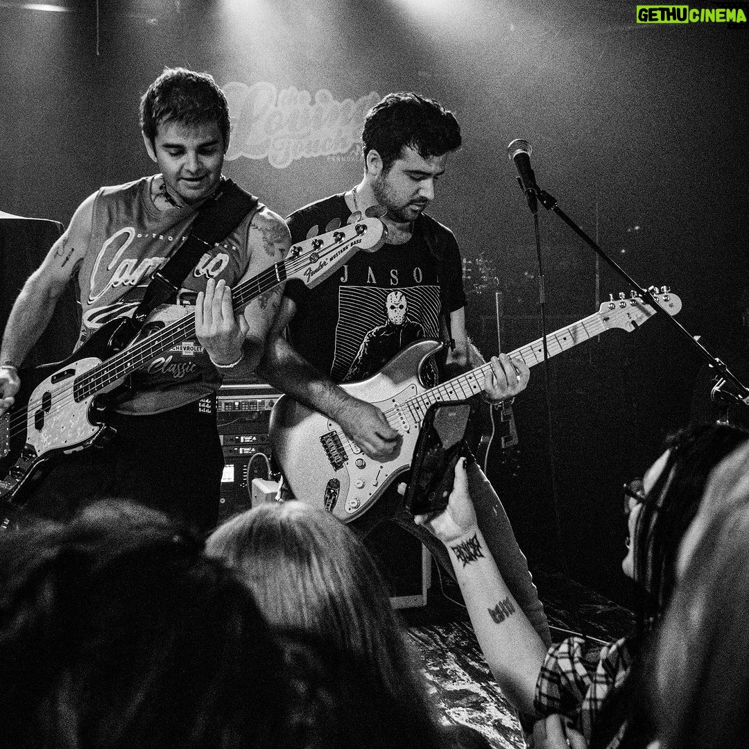 Jack Griffo Instagram - My kind of party. Pittsburgh tonight 🖤🤍