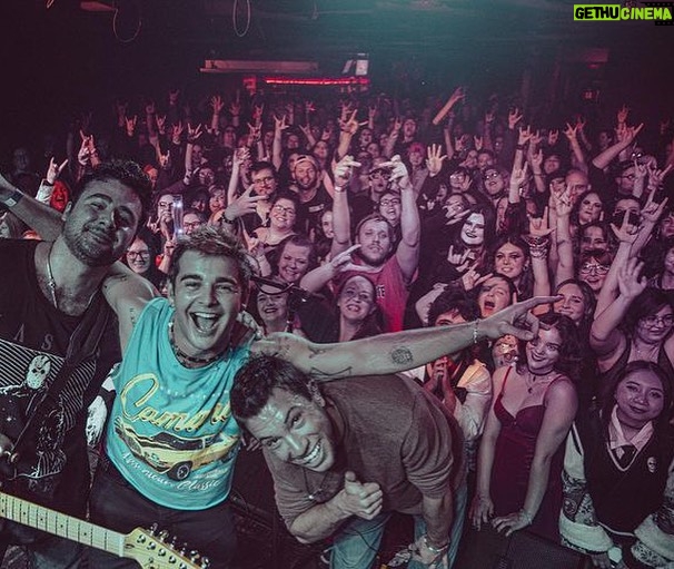 Jack Griffo Instagram - Detroit absoutlely stole our hearts 🩵💜 Thank you for the outpouring of love and kindness. Until next time 🤘🏼 CHICAGO TONIGHT!! 🏙️ @kidbaronmusic Detroit, Michigan
