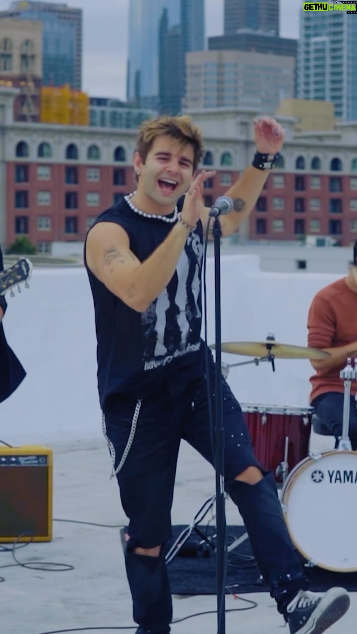Jack Griffo Instagram - THE VIDEO ♥️🤍🖤 check bio 😛