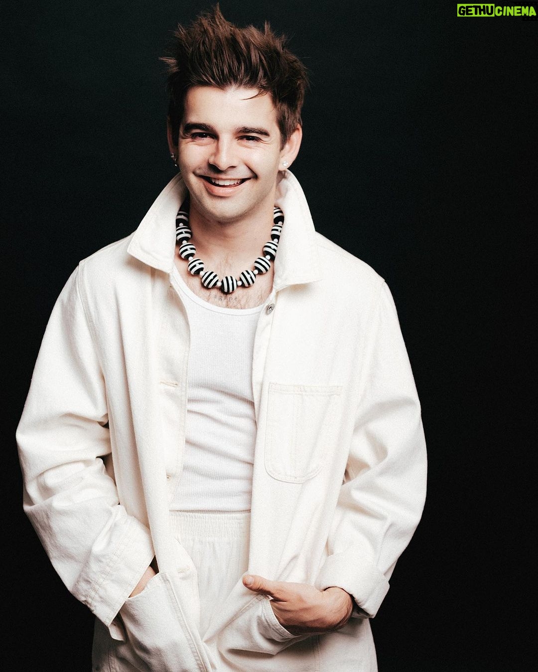 Jack Griffo Instagram - Life is full of love and life is full of terror. It is the unknown that excites me. And the infinite possibility of “what if”. You have to believe in magic. You have to believe in the value of not gettting your way, too. If you’re not finding that value, you’re not looking hard enough. And if you’re not failing, you’re not trying hard enough. So don’t hold back a single thing, life’s too short! If you do, you’ll never get the chance to dance with the desires of your heart. And if you don’t try you’ll never know.