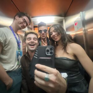 Jack Griffo Instagram - The twins took Brazil⚡️
The Thundermans Return in March.
Brigado💌🙏🏼