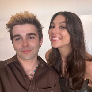 Jack Griffo Instagram - The twins took Brazil⚡️
The Thundermans Return in March.
Brigado💌🙏🏼