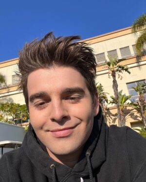 Jack Griffo Instagram - And just like that, it’s the last day. 

I could thank so many people from Jed, Kira, the cast, writers, producers, the fine people at Nickelodeon who believed in us from the start. Props, costumes, camera department, DGA, lighting department, production assistants, editors, sound department, hair and make up, electric, craft services, the stunt team, casting. 

But more than all those people I want to personally thank you. You let us in to your living rooms, your lives, from ur tv, laptop, tablet, your cell phone. You made this train go. The Thundermans has been single handedly and by far THE most impactful experience of my life and getting to come back six years later, just for a month, has been a great joy. 

It’s been an honor and a pleasure representing the teen boy. Showing that despite all that life has to offer, the most important thing is family, and your relationships with the people you love. And that good will always win over evil. Max taught me that, I hope he taught you too. Till next time ⚡️