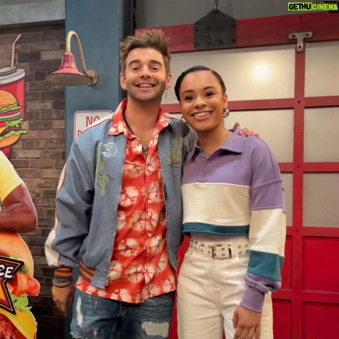 Jack Griffo Instagram - Catch a new episode of @nickthatgirllaylay this Thursday at 7:30pm on @nickelodeon Lala Land