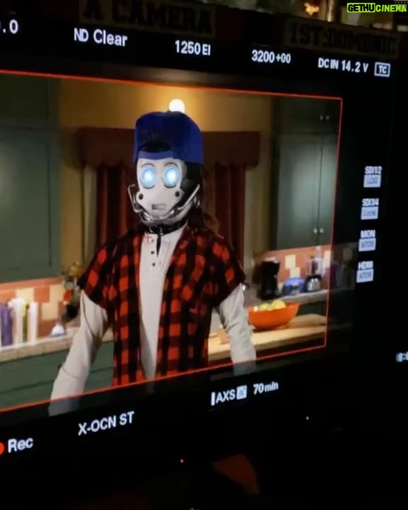 Jack Griffo Instagram - Very grateful to have been on an episode of a fantastic new show, The Really Loud House 🏡💥 Watch “Ro-Bro” tonight 🤖 @paramountplus @nickelodeon