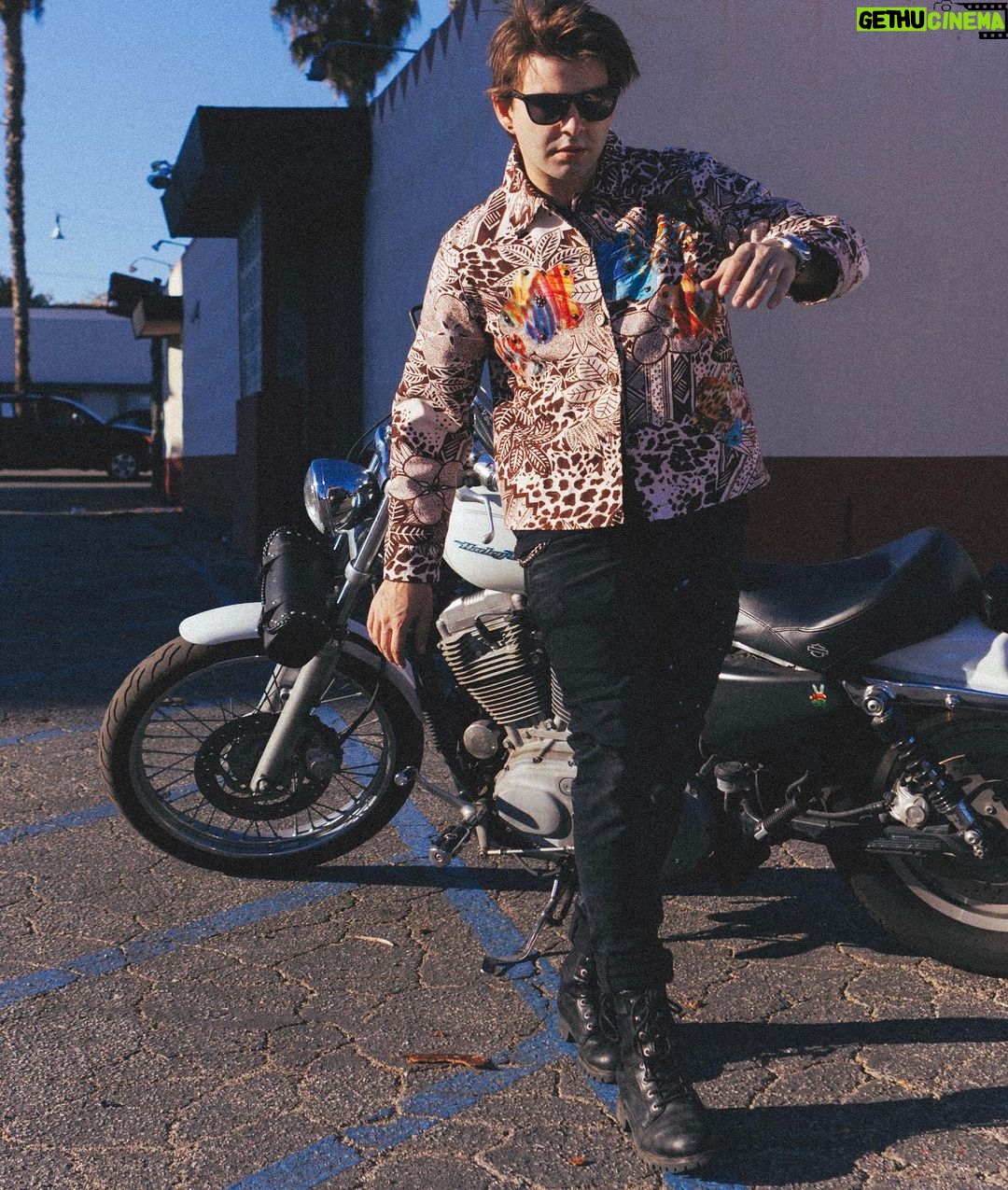 Jack Griffo Instagram - This is me in my favorite shirt catching some tremendous light beams before shooting with the tremendous Ryan all with sweat resting above my lip. Style is a such a major key for me. The opportunity to express yourself and turn conversation your way or break social norms for some people before saying anything at all. It is so powerful. Don’t ever drink and drive. Don’t ever text and drive. It’s most definitely the most uncool, and never worth your or someone else’s life. Freedoms come at their cost.