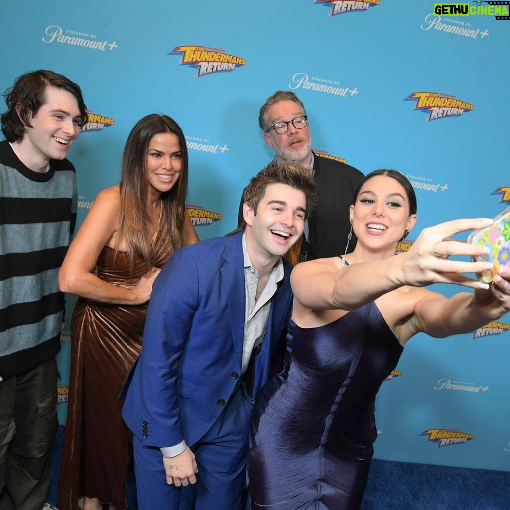 Jack Griffo Instagram - I’m so grateful for The Thundermans. I don’t know where I’d be without my family. Thanks for keeping our little show in your living rooms for over a decade. 2 days until The Thundermans Return 🩵⚡️