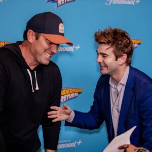 Jack Griffo Instagram - I’m so grateful for The Thundermans. I don’t know where I’d be without my family. Thanks for keeping our little show in your living rooms for over a decade. 2 days until The Thundermans Return 🩵⚡️