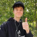 Jack Quaid Instagram - Return of the 👍🏻