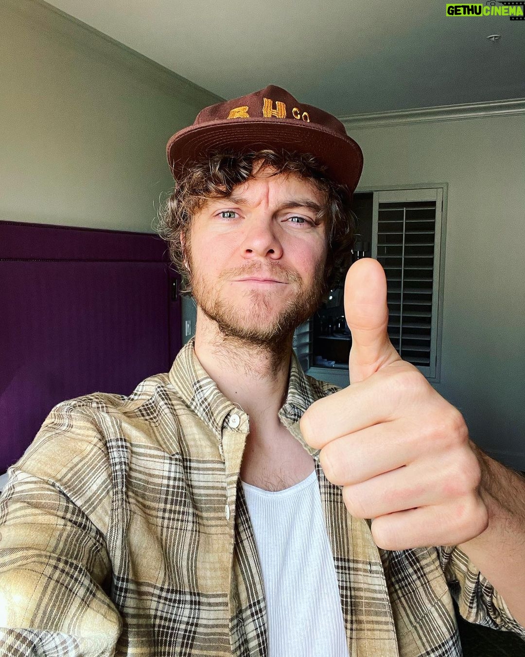 Jack Quaid Instagram - The ๐๐ป donโt stop.