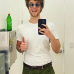 Jack Quaid Instagram - 👍🏻Yes, I still do this. Happy Tuesday, everyone.