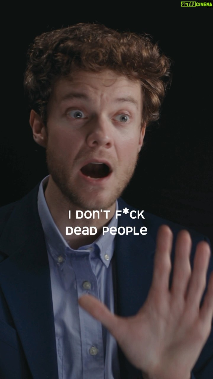 Jack Quaid Instagram - 5SF: The Gunn Show With Dennis and Meg’s Son The hard-hitting conversation quickly switched from nepo babies to necro dating. Then, upon discovering that Jack Quaid buys every one of Linda’s meals with money from his tactical Ninja Turtles wallet, it somehow switched from necro dating to velcro paying. Then it turned out he had strong opinions on whose Pennsylvania accents were better than others in the tv series “Mare of Easttown,” so it switched from velcro paying to DelCo rankings. Finally, Kelsey had to go lie down and Jack escaped into the night.
