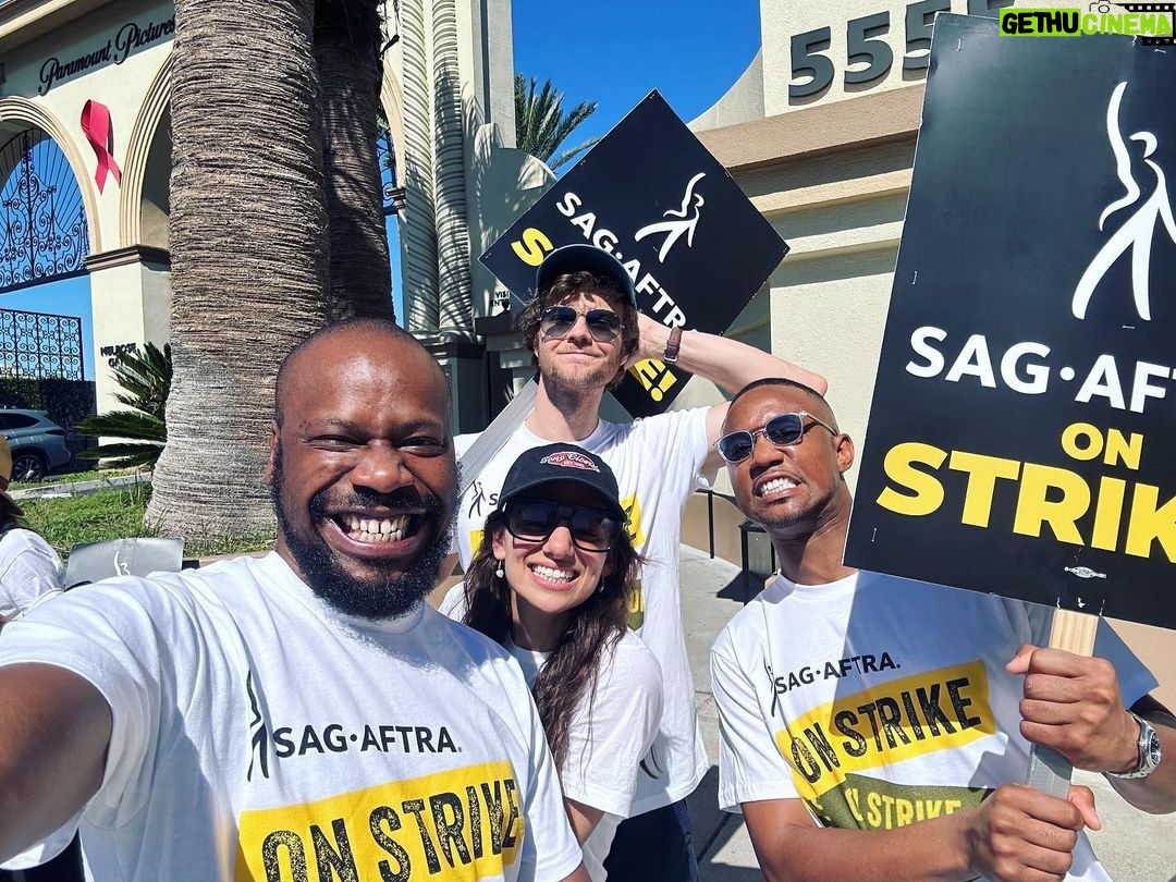 Jack Quaid Instagram - Striking with the best of ‘em! You got this, @sagaftra negotiation committee! #sagaftrastrong Paramount Pictures Studios, Hollywood