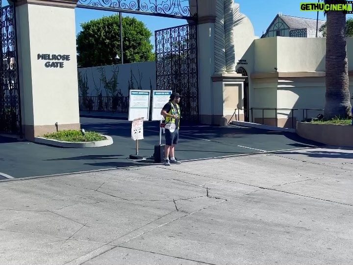 Jack Quaid Instagram - Striking with the best of ‘em! You got this, @sagaftra negotiation committee! #sagaftrastrong Paramount Pictures Studios, Hollywood