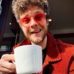 Jack Quaid Instagram - ☕️ (there’s a 👍🏻 off camera I swear.).