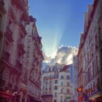 Jack Quaid Instagram - Paris, and I mean this with all sincerity, Oui👍🏻🇫🇷
