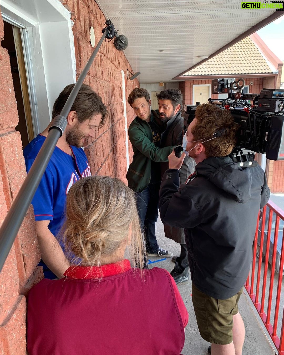 Jack Quaid Instagram - 🖕🏻LA PEOPLE! In honor of #nationalsuperheroday @theboystv is doing a marathon screening of season 3 in Culver City starting TODAY! Check it out! Also just to celebrate here’s some more BTS of Season 3 for ya! #TheBoys #FYC #bts