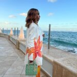 Jackie Aina Instagram - do it right the first time 🐚 thank you @hanifaofficial for this stunning look via @parischea Condado Vanderbilt Hotel