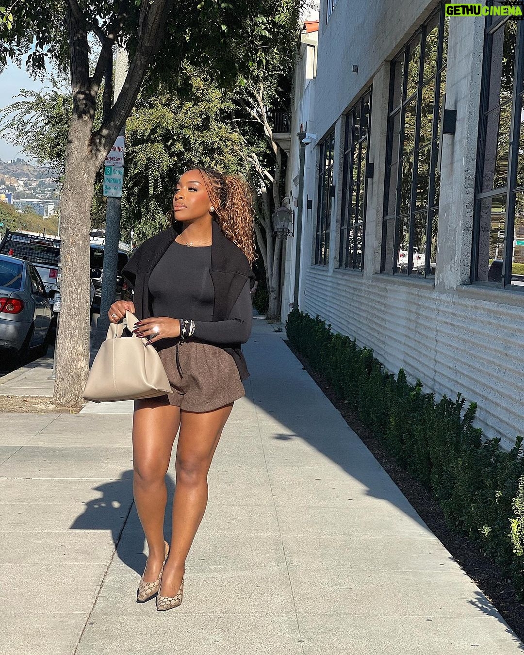 Jackie Aina Instagram - entering a new season with a new cast 🎥