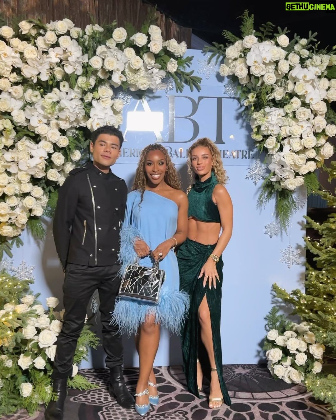 Jackie Aina Instagram - any of yall heard from Elsa lately?? EXACTLY 🤭 thank you @tiktok and @abtofficial for having me! #abt #abtgala