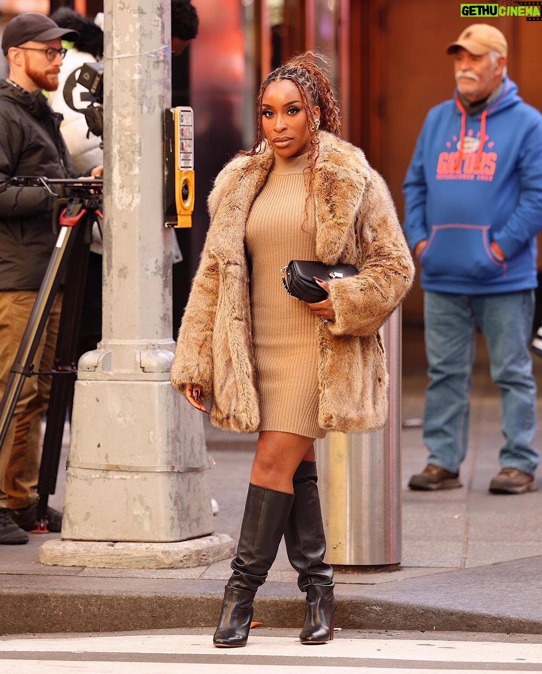 Jackie Aina Instagram - draped in @michaelkors for the @tiktok x @sephora creators summit and absolutely loved this look Times Square, New York City